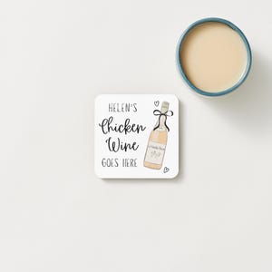 Gepersonaliseerde kip wijnonderzetter, aangepaste naam cadeau, grappige onderzetter, cadeau wijnliefhebber, cadeau voor haar, kousvuller, aangepaste kip wijn cadeau afbeelding 7