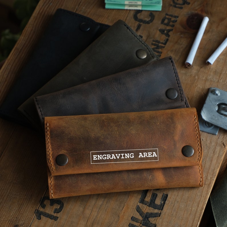 Personalized Leather Tobacco Pouch, Rolling Case for 50g Packs, Full Grain Leather Tobacco Case, Engraved Smokers Gift, Personalized Leather Tobacco Pouch, Engraved Rolling Case, Fits 25g and 50g Tobacco Packs