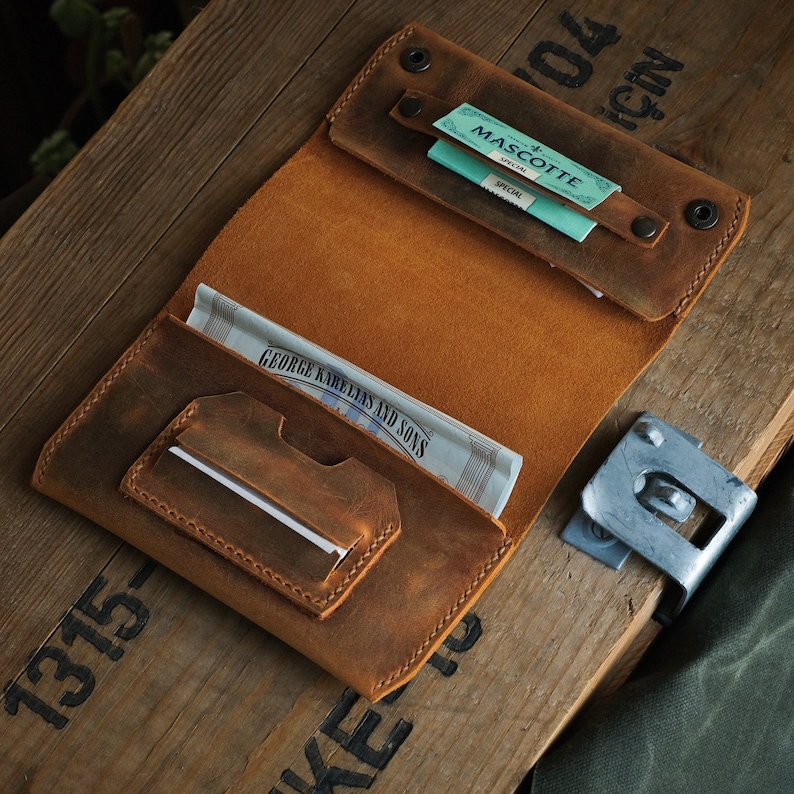 Personalized Leather Tobacco Pouch, Rolling Case for 50g Packs, Full Grain Leather Tobacco Case, Engraved Smokers Gift, Personalized Leather Tobacco Pouch, Engraved Rolling Case, Fits 25g and 50g Tobacco Packs