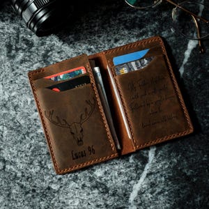 Gepersonaliseerde leren portemonnee, volnerf slanke leren portemonnee, visitekaarthouder, cadeau voor man, aangepaste kerstcadeau, cadeau voor papa