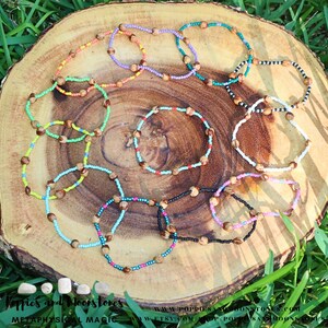 Pulsera de cuentas fantasma y bayas de enebro - Protección chamánica con infusión de Reiki imagen 8