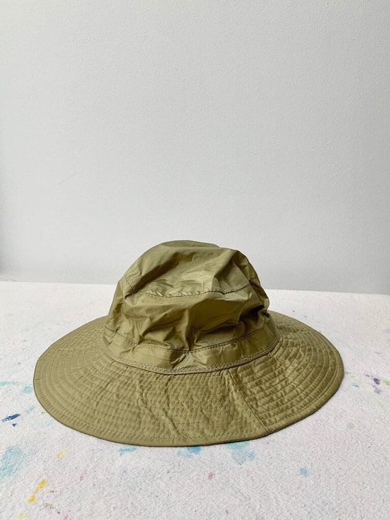 classic 80s LL Bean weatherproof bucket hat