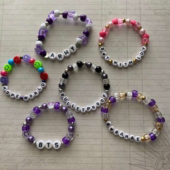 防弾少年団　[BTS, THE BEST] BRACELET s-l1200.jpg