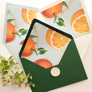 Weihnachtsumschlag-Zwischenlage mit passendem 5x7 "-Umschlag, Orangen und Popcornschnur, Spaß und wunderliche Umschlagauskleidung
