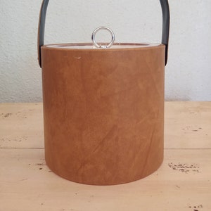 1970&#39;s Vintage Georges Briard Faux Leather Ice Bucket Vintage Bar Décor Vintage Barware Vintage Ice Bucket