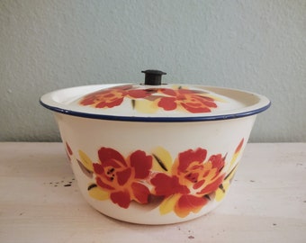 Vintage Floral Enamelware Lidded Bowl / Pot