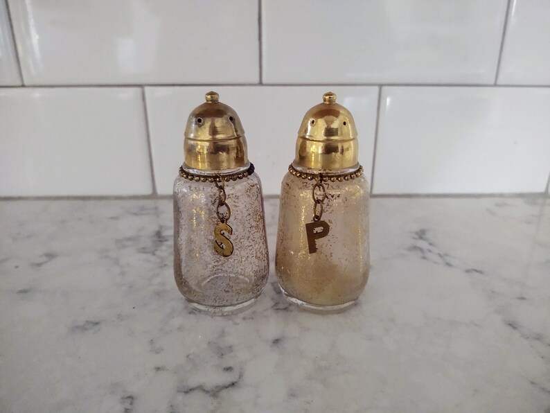 Vintage Hazel Atlas Gold Glitter Salt & Pepper Shaker Set Rare with S and P Charms image 3