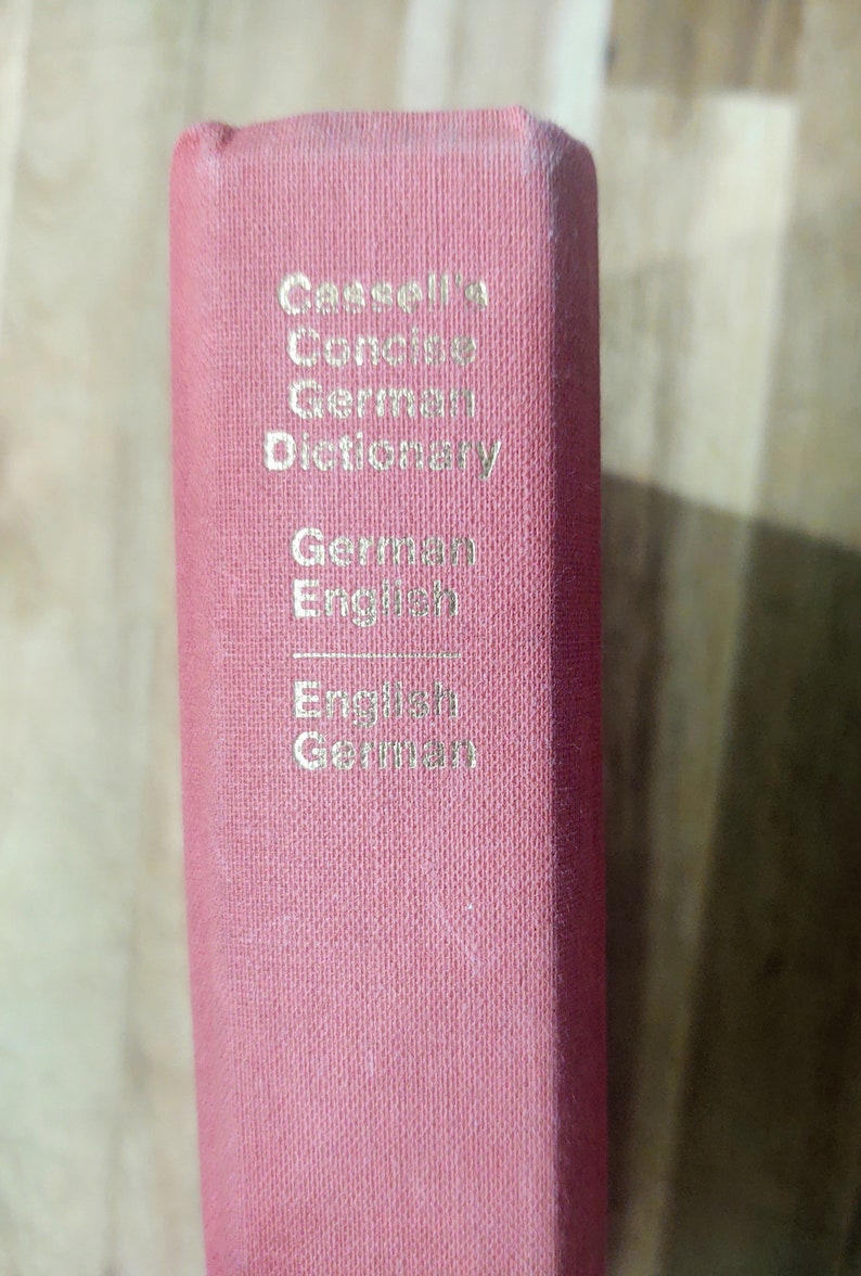1966 Sasse Cassell's Concise English to German German to English Dictionary image 1
