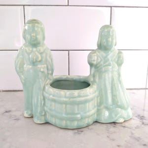 1950&#39;s Vintage Small Indoor Planter Jack and Jill Dutch Boy and Girl