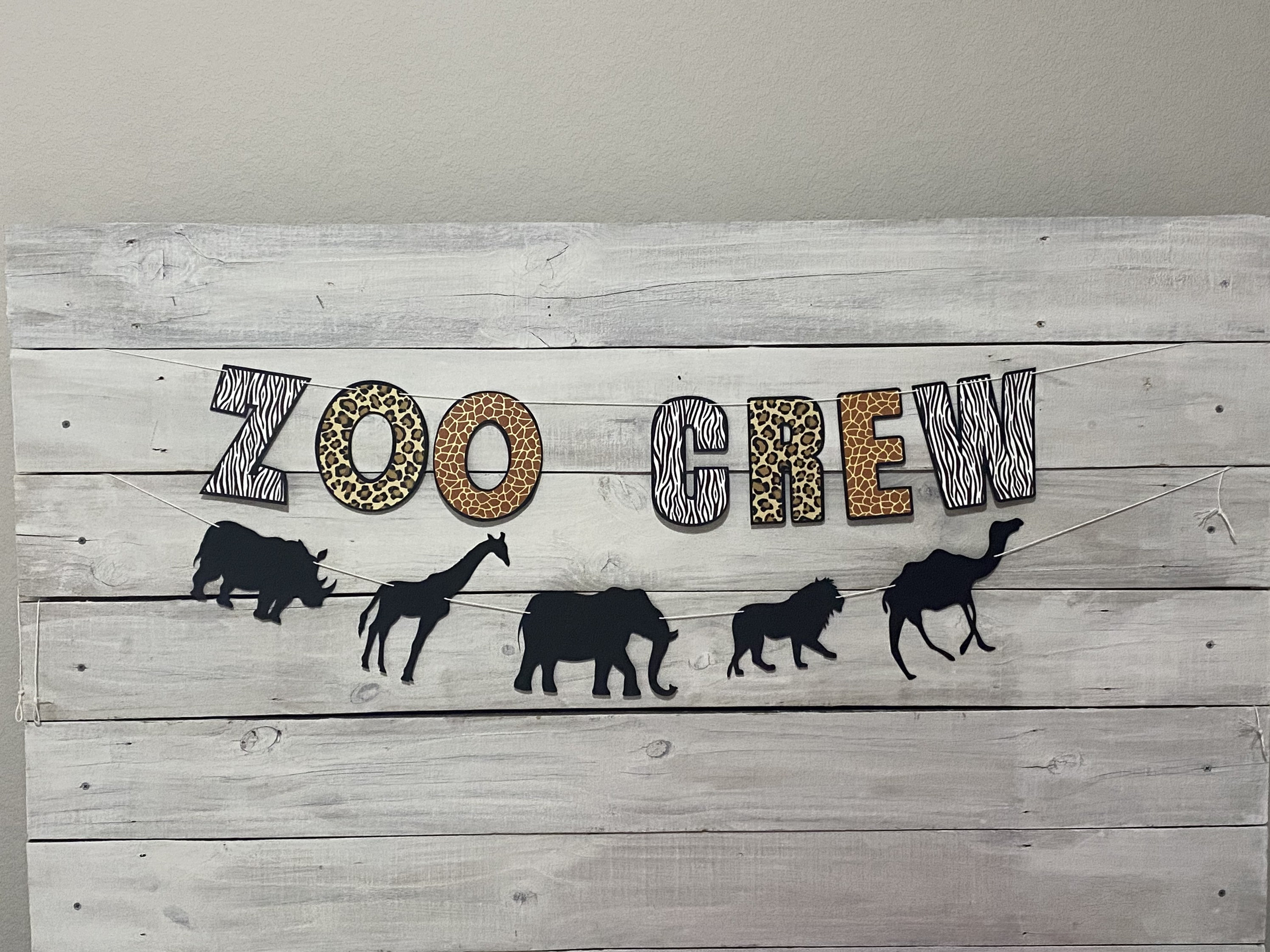 Zoo Crew Banner: Animal Print Safari Party Decor - Etsy