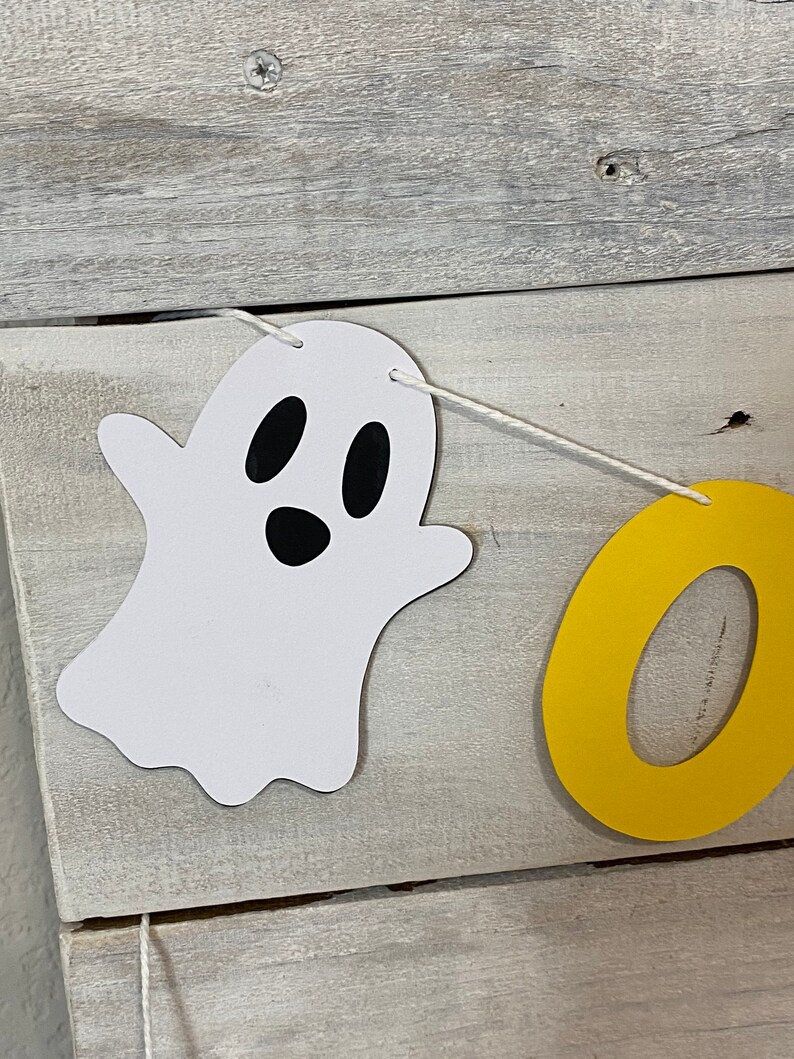 Bannière d'anniversaire Halloween : Notre petit huard a deux ans, décoration de fête fantôme image 2