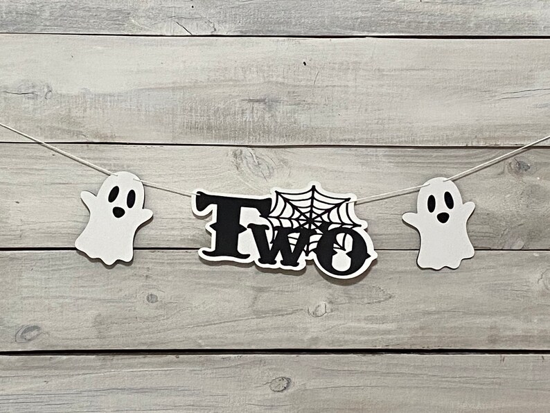 Bannière d'anniversaire Halloween : Notre petit huard a deux ans, décoration de fête fantôme TWO