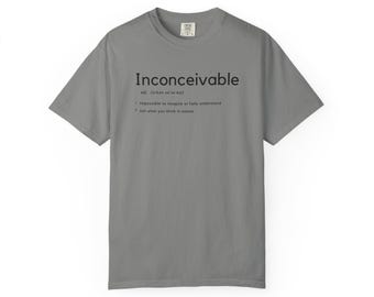 Camiseta unisex Inconcebible en tonos tierra