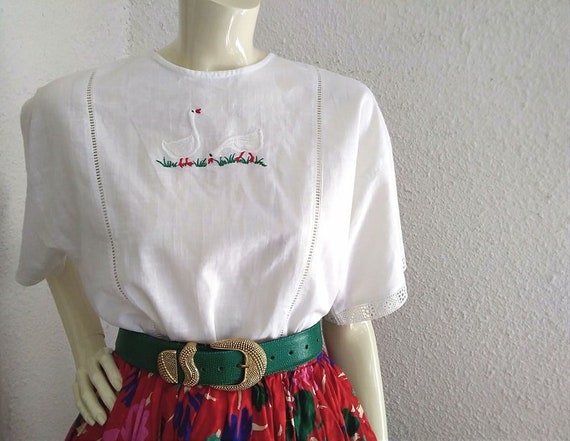 80s embroidered blouse white cotton blouse novelt… - image 8