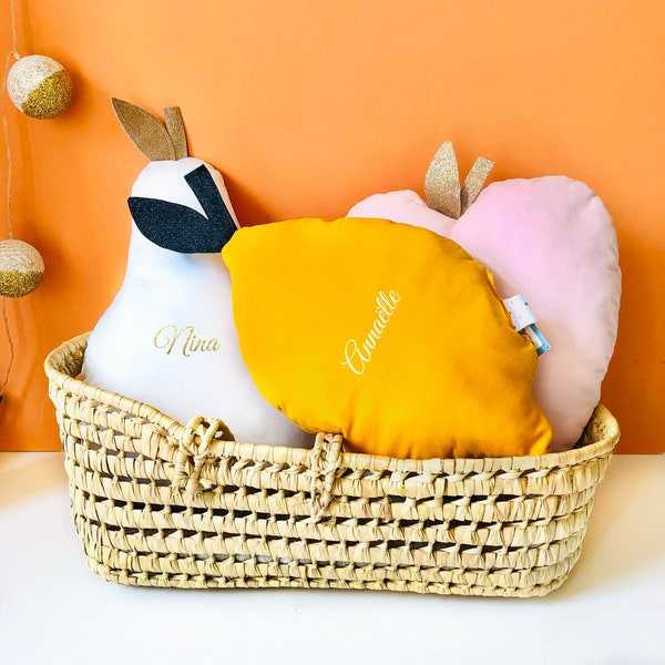 Coussin personnalisé décoration chambre bébé, coussin fruit, citron, pomme, poire