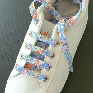 Pair of Liberty shoelaces - Sleeping Beauty