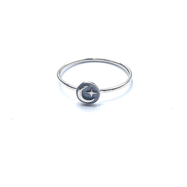 Bague en argent de lune d’étoile, petite bague d’étoile, bague d’argent délicate, bague d’anneau céleste, cadeau, Royaume-Uni