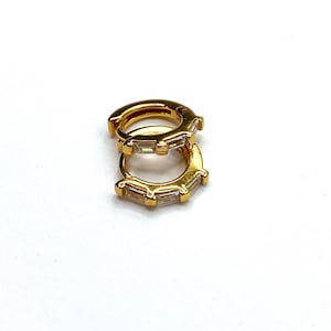 Crystal huggie hoop  earring , minimal gold hoop earring, baguette  clicker hoop earring, customized earring, mix and match