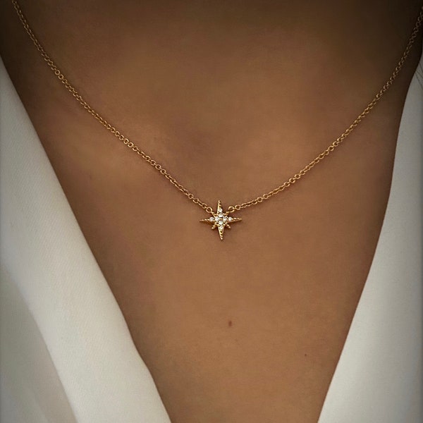 Collar de plata Starburst, collar de oro celestial, gargantilla de encanto de estrella, regalo, regalo para ella, colgante de estrella CZ, Reino Unido, collar de estrella de pavé