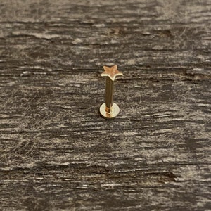 14K solid gold star labret , 16 GA gold flat back earring,  Monroe, cartilage, Tragus, rook