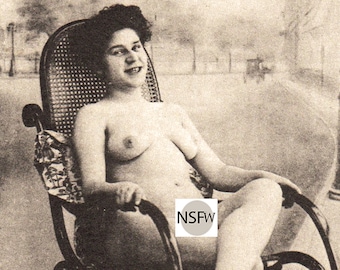 Retro Nudist Mature Women