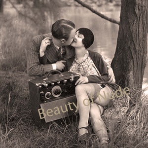 Couple&#39; sensual foreplay, Vintage photoprint of 1930th, Couple in love print