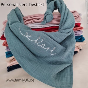 Musslintuch Baby Kind mit Namen/ Dreieckstuch Halstuch Babyhalstuch personalisiert Bild 1