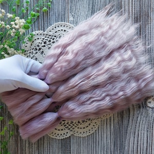 Puppenhaar aus Mohair. Hell-Lila. Natürliches Haar. Reborn Haarpuppe Paola Haarpuppe Mohair Perücke natürliche Mohair Puppenwolle Puppenhaare