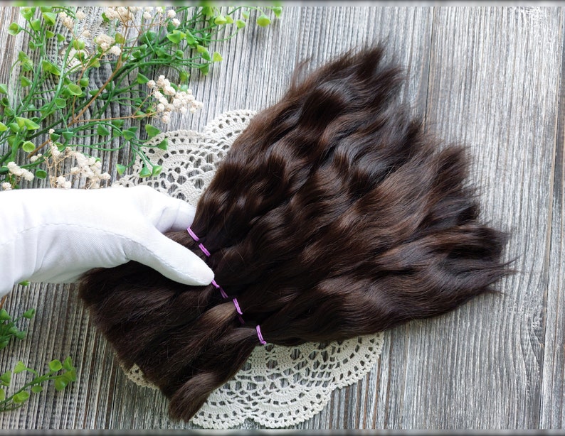 Doll hair. Made from natural Angora goat hair. Perfectly suitable as a hair for dolls. Mohair doll hair is also great for making doll wigs. Color