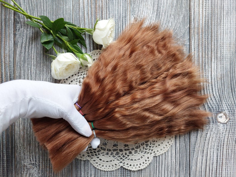 Doll hair. Made from natural Angora goat hair. Perfectly suitable as a hair for dolls. Mohair doll hair is also great for making doll wigs.