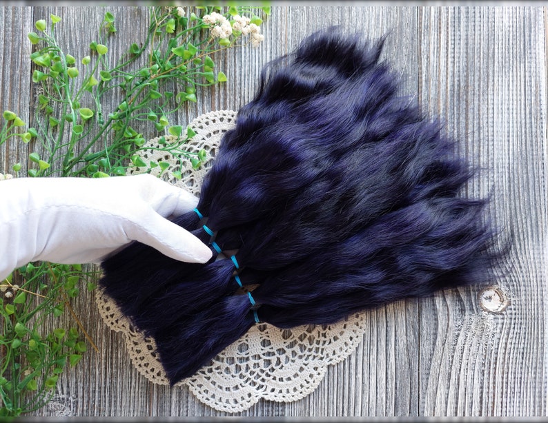 Doll wig making fiber mohair locks closeup