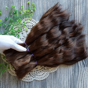 Doll hair. Made from natural Angora goat hair. Perfectly suitable as a hair for dolls. Mohair doll hair is also great for making doll wigs.