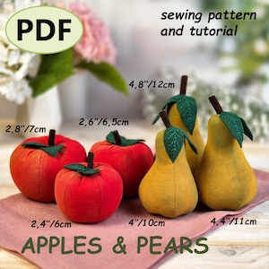 Puede incluir: Un patrón de costura en PDF y tutorial para manzanas y peras de tela. El conjunto incluye dos manzanas rojas de 7 cm y 6 cm, y tres peras amarillas de 12 cm, 10 cm y 11 cm, cada una con hojas de tela de color verde.