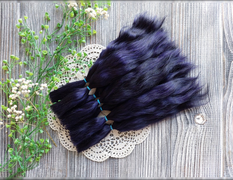 Natural curly doll hair mohair fiber photo