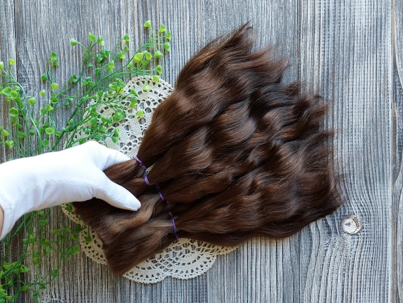 Doll hair. Made from natural Angora goat hair. Perfectly suitable as a hair for dolls. Mohair doll hair is also great for making doll wigs.