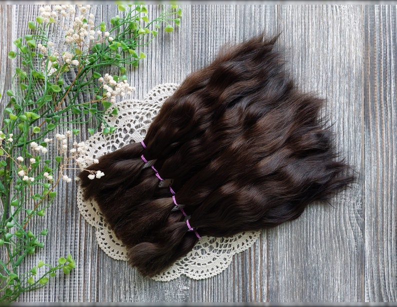 Doll hair. Made from natural Angora goat hair. Perfectly suitable as a hair for dolls. Mohair doll hair is also great for making doll wigs. Color