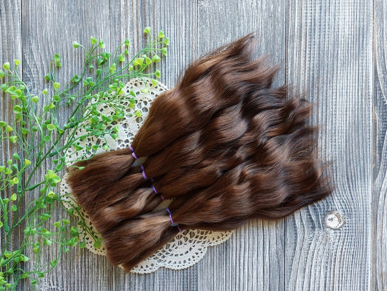 Doll hair. Made from natural Angora goat hair. Perfectly suitable as a hair for dolls. Mohair doll hair is also great for making doll wigs.