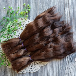 Doll hair. Made from natural Angora goat hair. Perfectly suitable as a hair for dolls. Mohair doll hair is also great for making doll wigs.