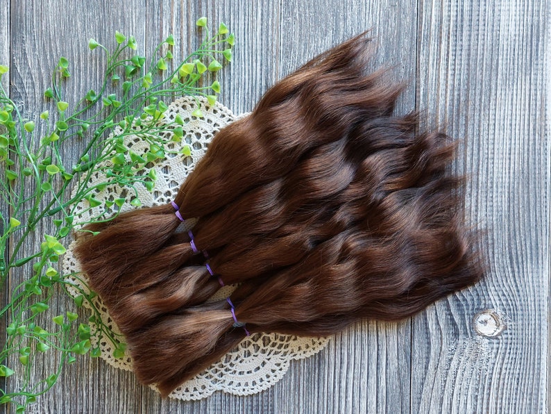 Doll hair. Made from natural Angora goat hair. Perfectly suitable as a hair for dolls. Mohair doll hair is also great for making doll wigs.