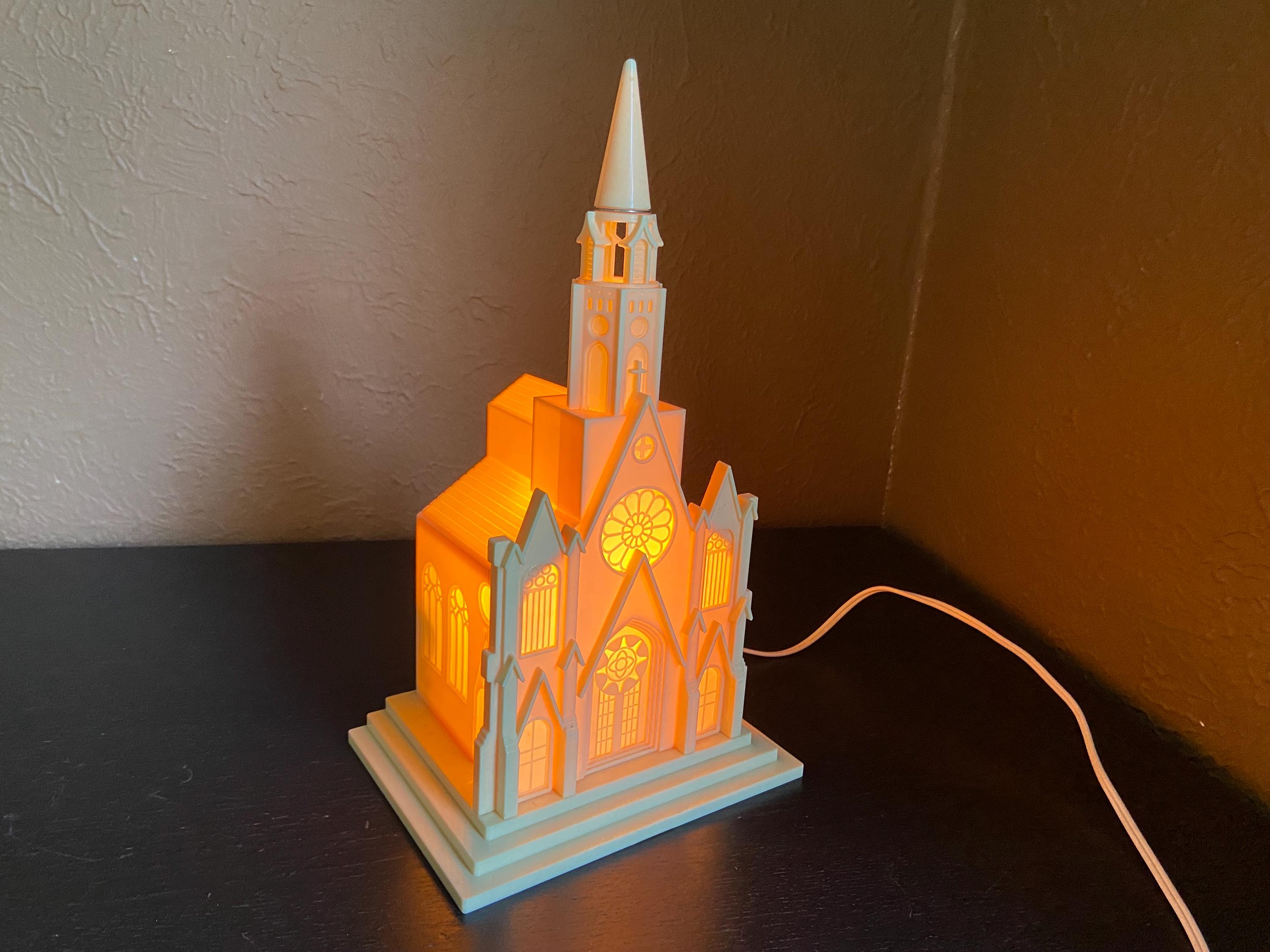 Vintage 1950s Raylite Electric Light up Church -- Wind-up Music