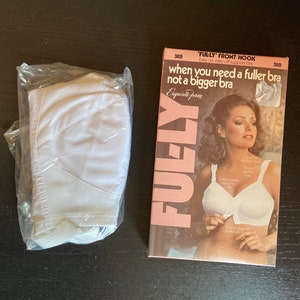 Vintage 1970s Exquisite Form / "Ful-ly" Front Hook Bra / P 530 -- New Old Stock in the Box -- Pointy Bra Available in 38B and 38C / White