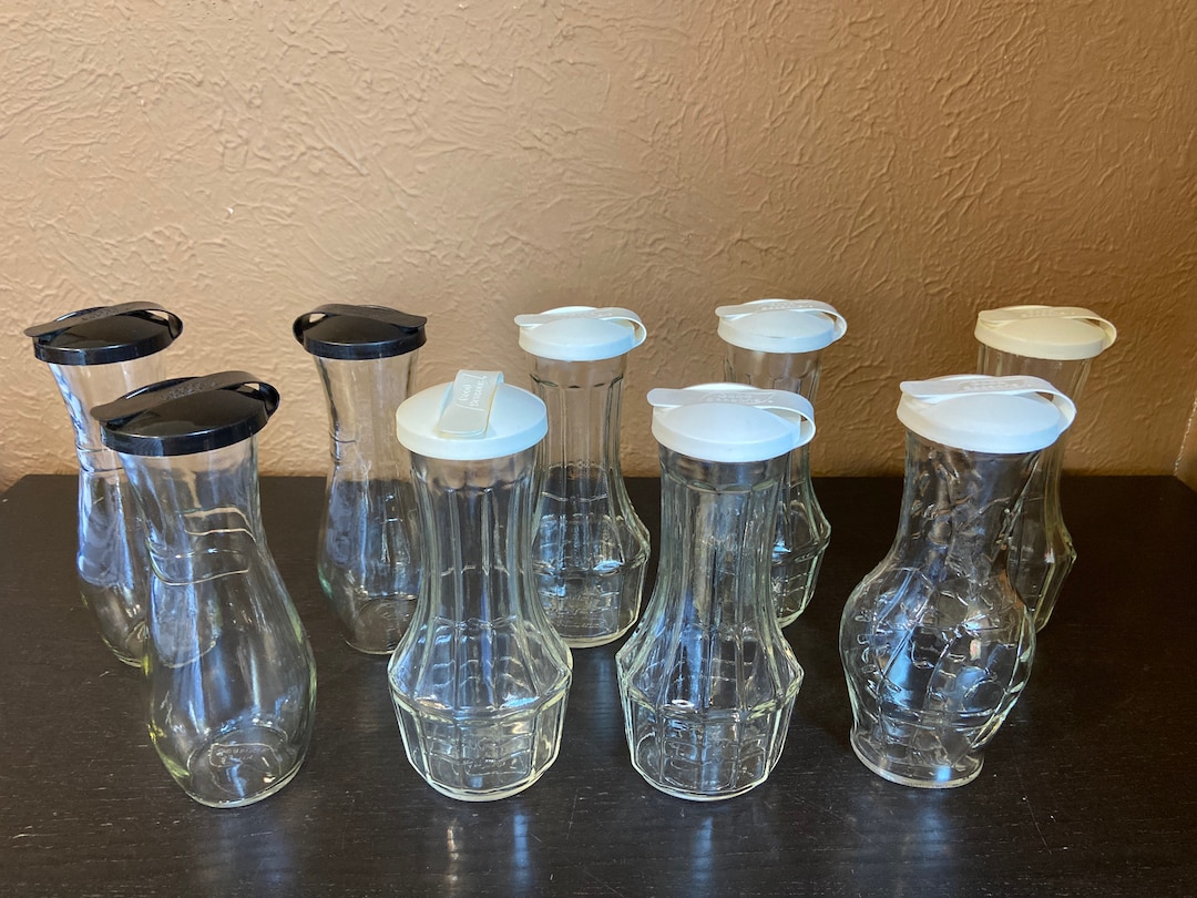 Excellent Vintage good Seasons Glass Cruet / Salad Dressing Decanter