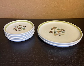 Vintage 1980s Denby Shamrock Plates -- Set of 5 Bread and Butter / Dessert Plates or Set of 2 Dinner Plates. Sold Separately.