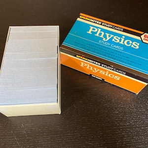 Spark Notes Physics Flash Cards, circa 2004: 600 kaarten om je te helpen herinneren aan het dubbelspletenexperiment van Young!