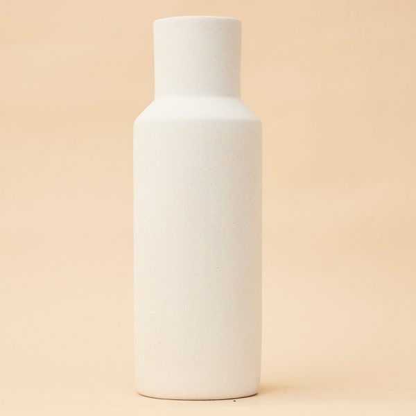 Diane - Smooth White Sand Vase