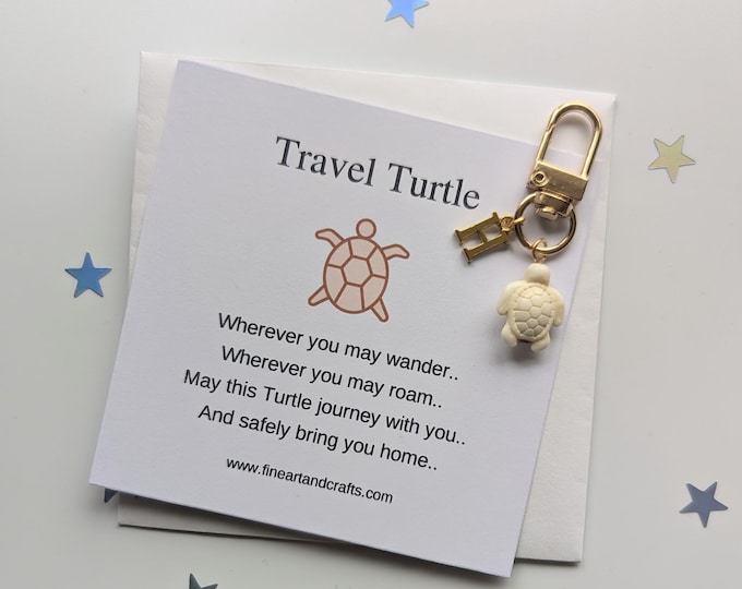 Turtle keychain, turtle keyring, personalised gift, travel turtle, turtle bag charm, birthday gift idea for a friend, good luck charm