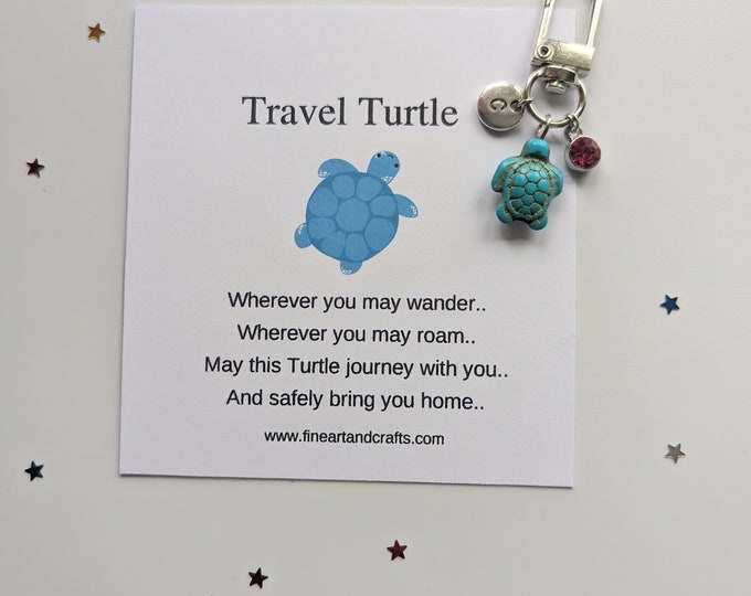Turtle keychain, travel turtle, personalised gift, travel gift, turtle bag charm, birthday gift idea for a friend, good luck charm