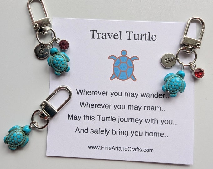 Turtle keychain, turtle keyring, personalised gift, travel turtle, turtle bag charm, birthday gift idea for a friend, good luck charm