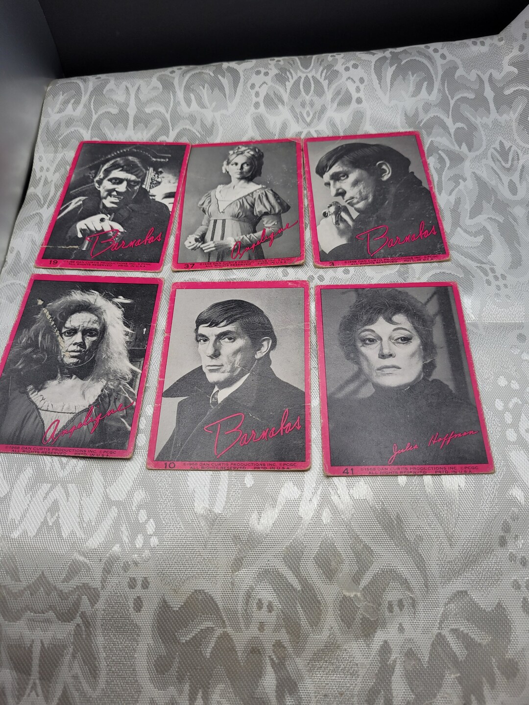 1968 Philadelphia Dark Shadows Series 1 Pink Border Trading Cards - You Pick From List! (VG)