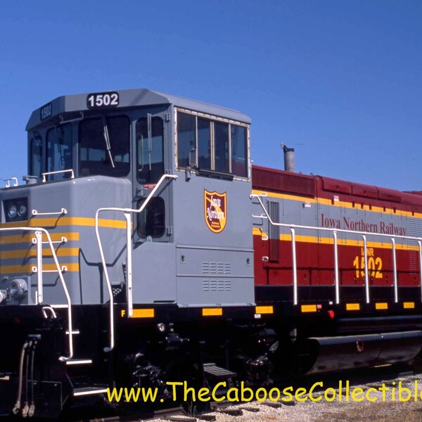 Iowa Northern Railway Engine 1502 - Photo Slide #r376